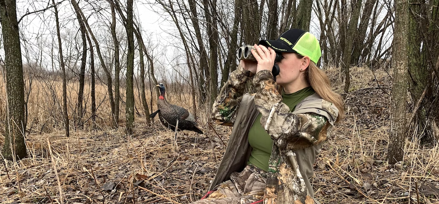 Custom Hunting Hat: The Perfect Blend of Comfort and Aesthetics for Hunters