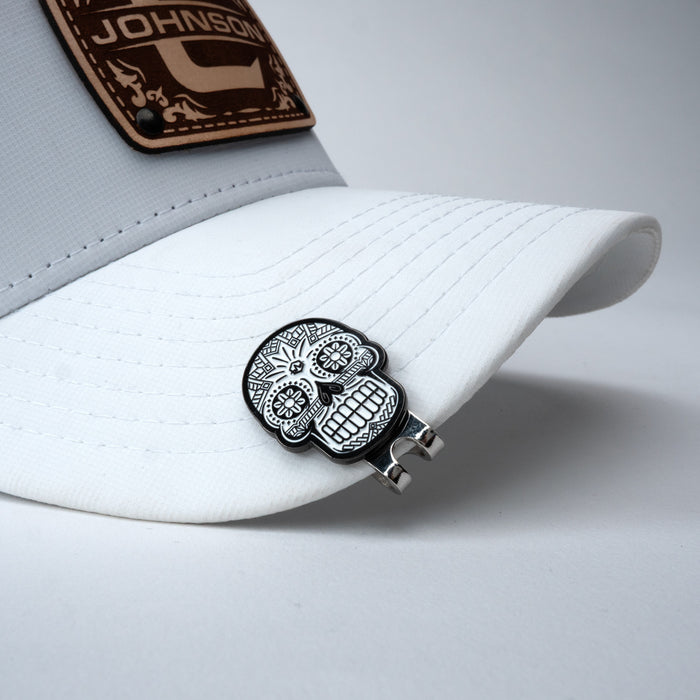 Indi Skull Golf Ball Marker Hat Clip